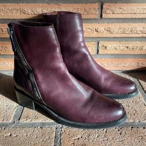 Frye Women's Ankle Boots in Deep Purple